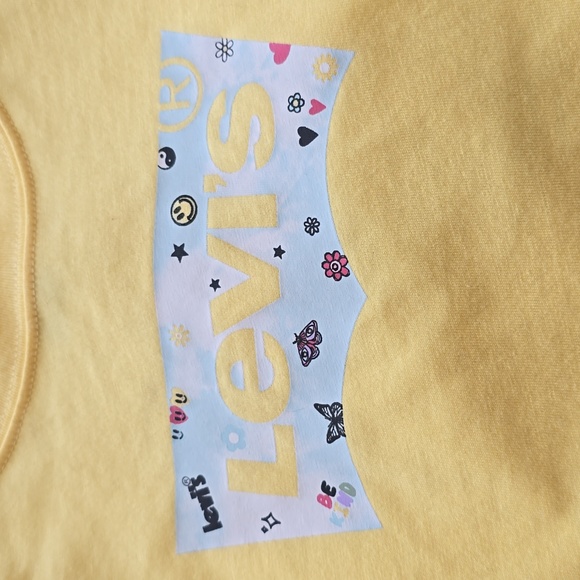 LEVIS BRAND GIRLS YELLOW SHORT SLEEVE TEE-SHIRT SIZE 6X - Picture 11 of 11